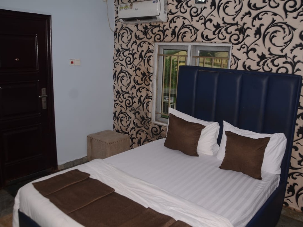Standard Rooms at Umuna Villa Hotel